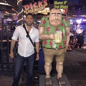 Meet your Posher, Amado iv